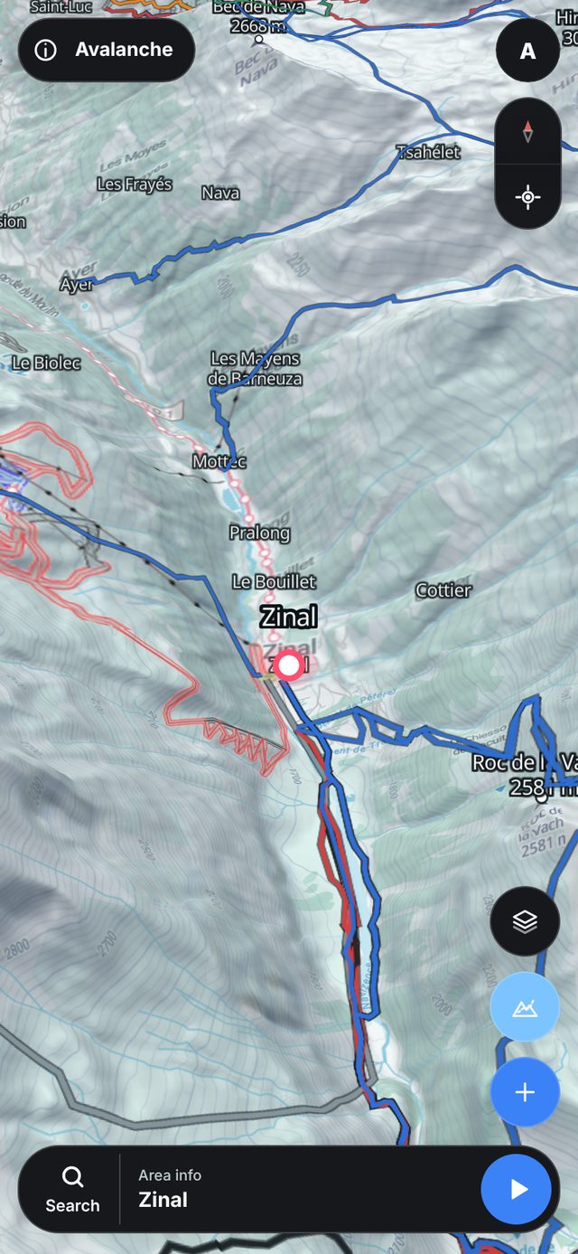 The map around Zinal on the phone with ski tours, lifts and contours